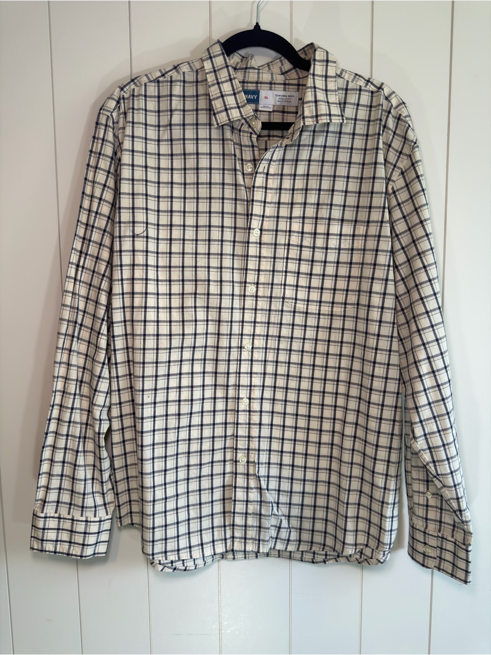 Old Navy Men’s White and Navy Plaid Button-Down Shirt